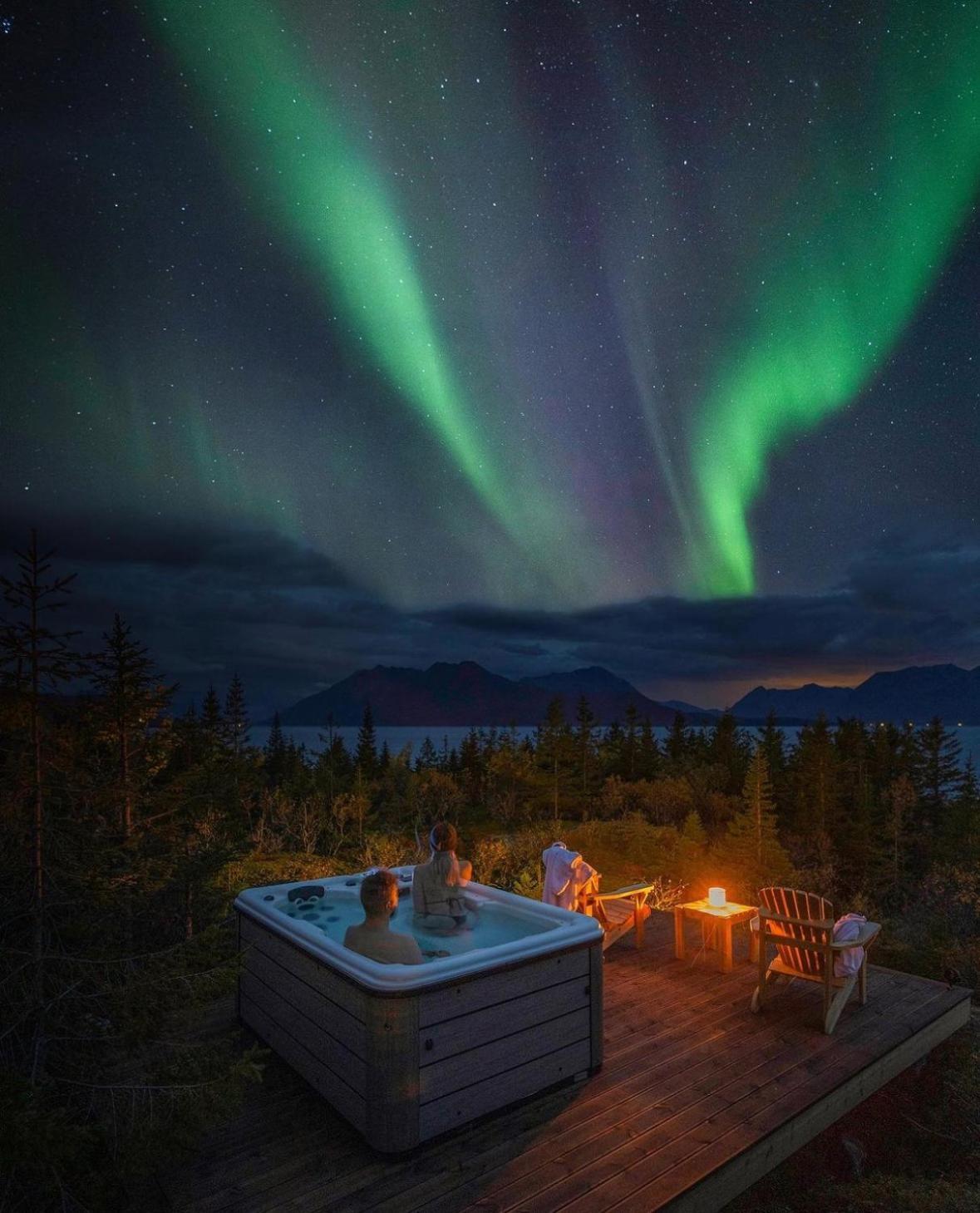 Wonderinn Arctic Utstrand Экстерьер фото